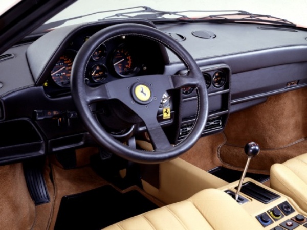 Ferrari 328 GTB фото