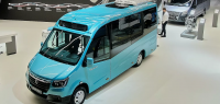 Горьковский автомобильный завод представляет новую модель микроавтобуса с низким полом и широкой площадкой для пассажиров