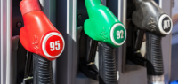 Озвучены страны с самым дешевым бензином — Россия среди них